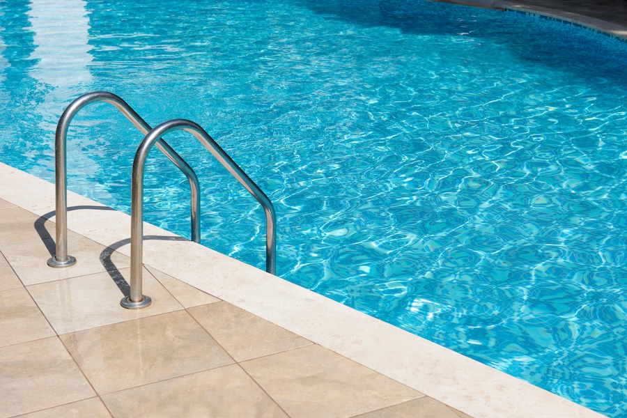 Come realizzare delle piscine interrate economiche?